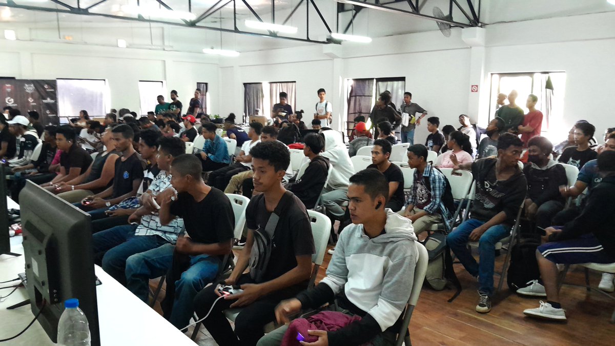 TekkenMadagasc1's tweet photo. The NEXT LEVEL PLAY Round 4 is over with 107 players.
2nd #TWT2023 Dojo Event in Madagascar.
Who can stop the dominating series of our Champ ?
🥇TSN | Yondaime
🥈ExE | Ra Yan
🥉ExE | Wixler
Thanks @GascomeSport for the constant support
See you next month for next #NLPlay https://t.co/hWdoFzrgT0