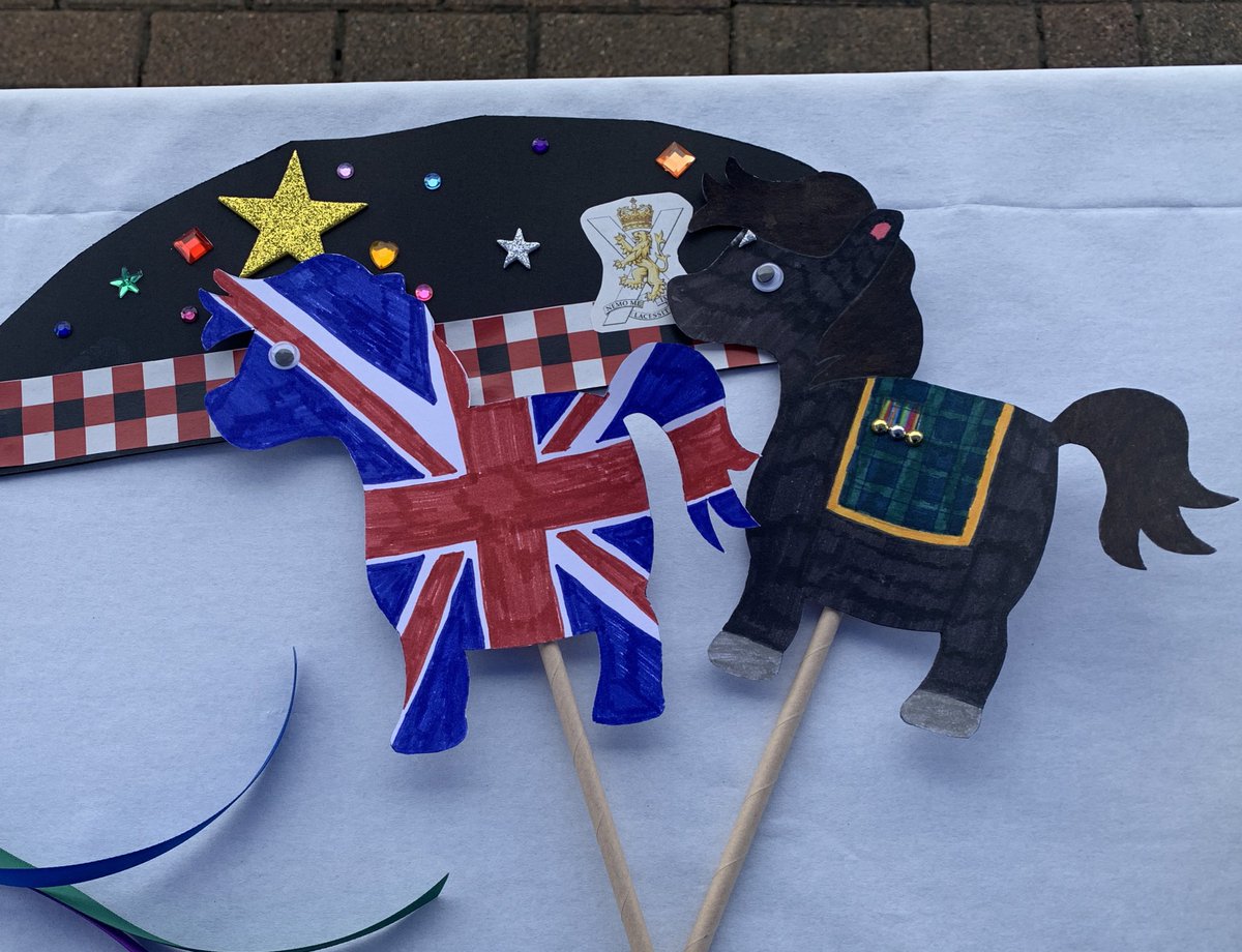 We’re continuing the #Coronation celebrations today at the 2 SCOTS Street Party! 

We’ve seen some amazing glitzy glengarries 👑 and coronation Cruachans already🐴 what do you think, <a href="/CplCruachan_IV/">Cpl Cruachan IV</a>?