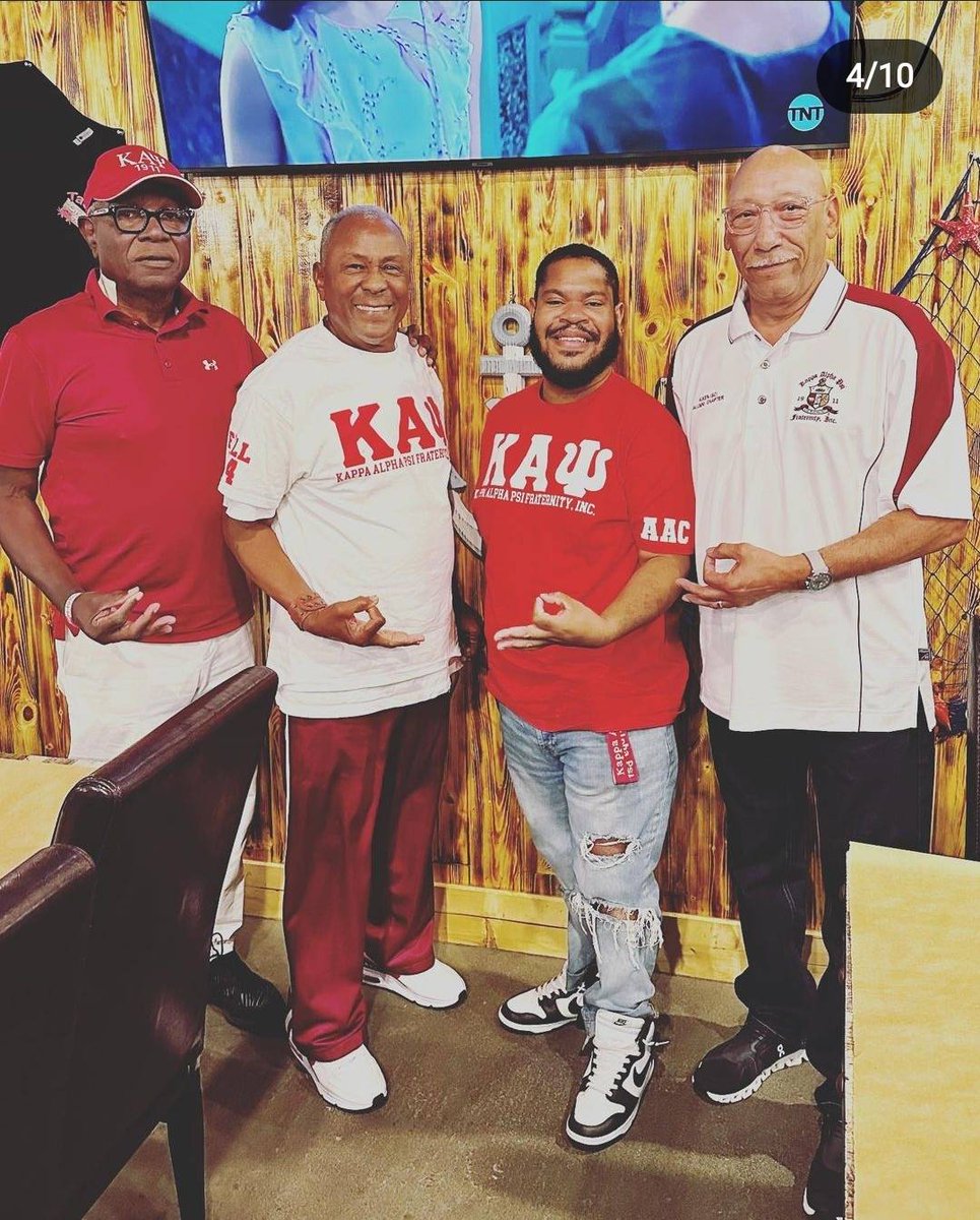 sep_kapsi1911's tweet photo. Brothers of the Aiken (SC) Alumni Chapter gathered at a local restaurant for their recent Senior Kappa outing.
Reposted from @aiken_alumni1911
#kapsi1911 #seprovince #seniorkappas #thebond https://t.co/VnuSVci2aL