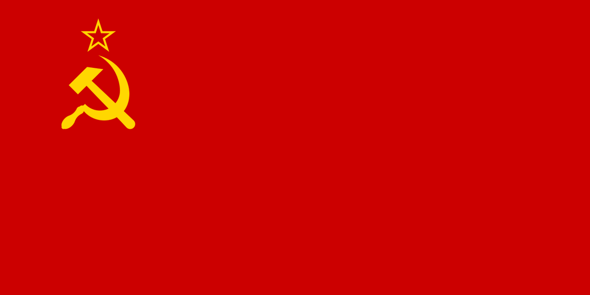 Es ist schon absurd, dass die Fahne der Sowjetunion, also jenes Landes das einen entscheidenden Beitrag hatte bei der Befreiung vom Faschismus, am #tagderbefreiung in vielen Städten verboten ist.