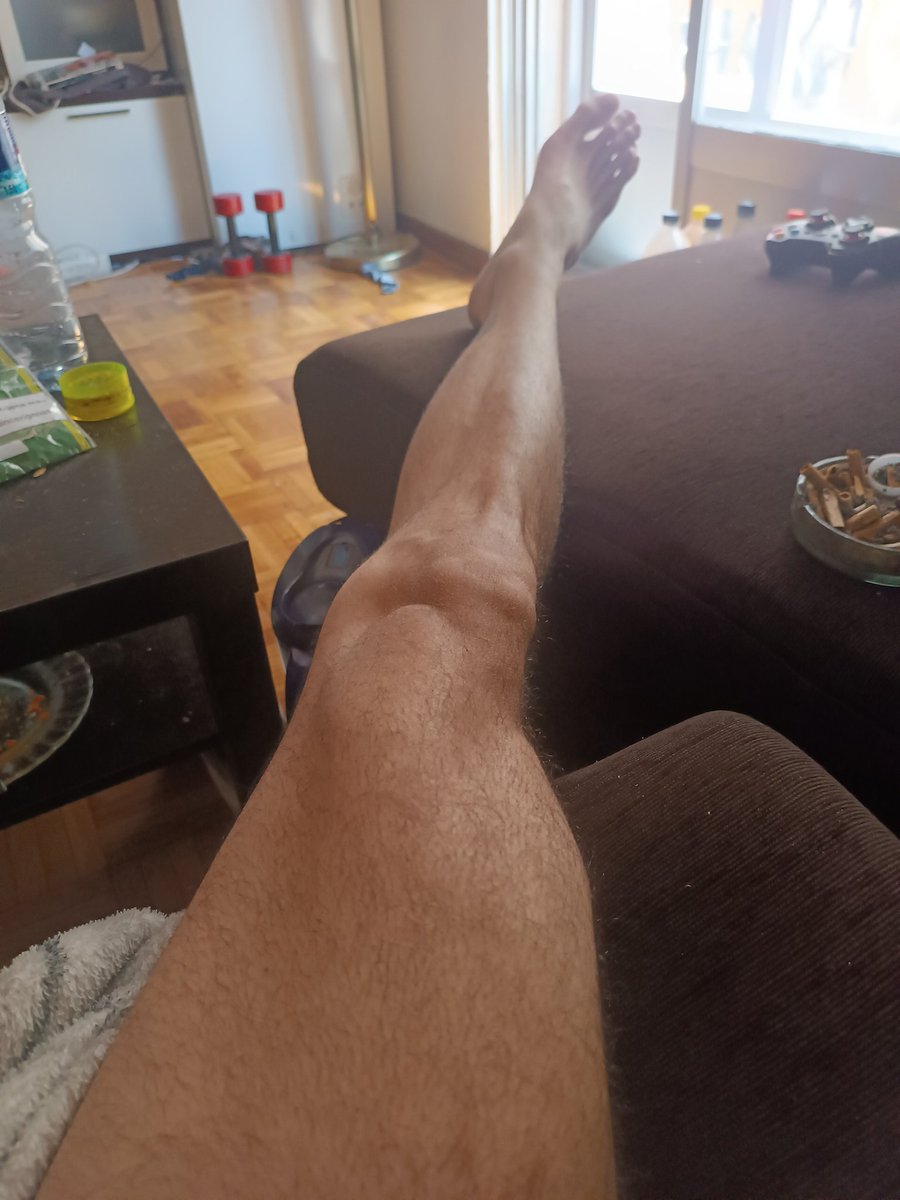 PeruanoRM's tweet photo. @Dazrbn ¿No prefieres tocar otra cosa amigo? https://t.co/MGOui7vFmB