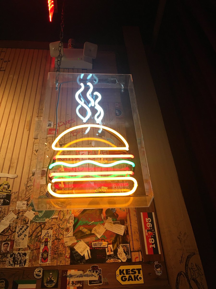 Sam_Cookney's tweet image. #burgerjoint (after wanting to go for 10 years)