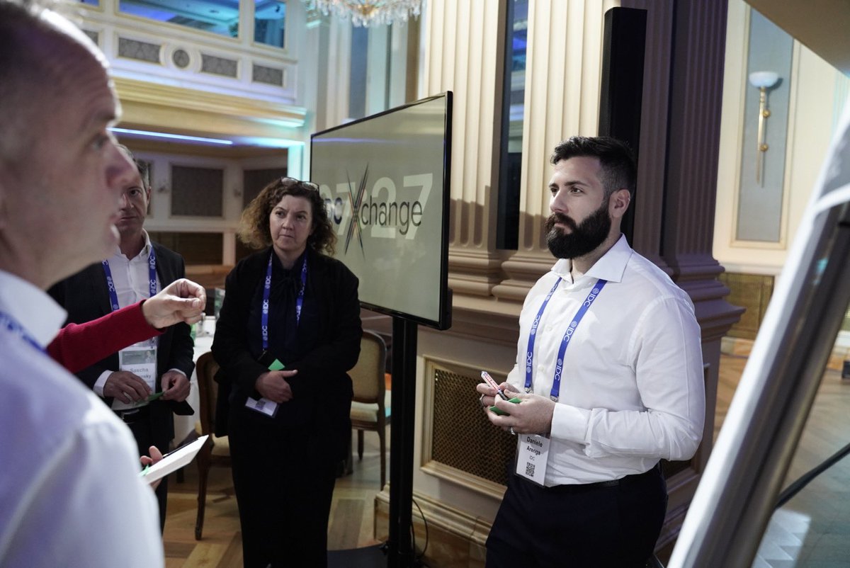 ArengaDan's tweet photo. Fair energy transition, residential customers.
What is holding back a fair energy transition for residential customers?
And what solutions are organization considering, testing, or adopting?
Interesting ideas and thoughts came out of this interesting conversation #IDCUEX https://t.co/JesGEcDeTh