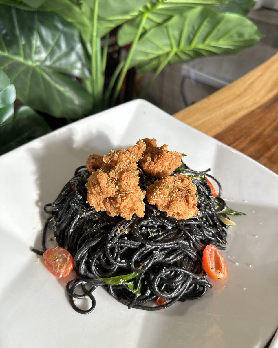 Moh Kita! on Twitter "Buttermilk Chicken! Squid Ink Pasta Salted Egg