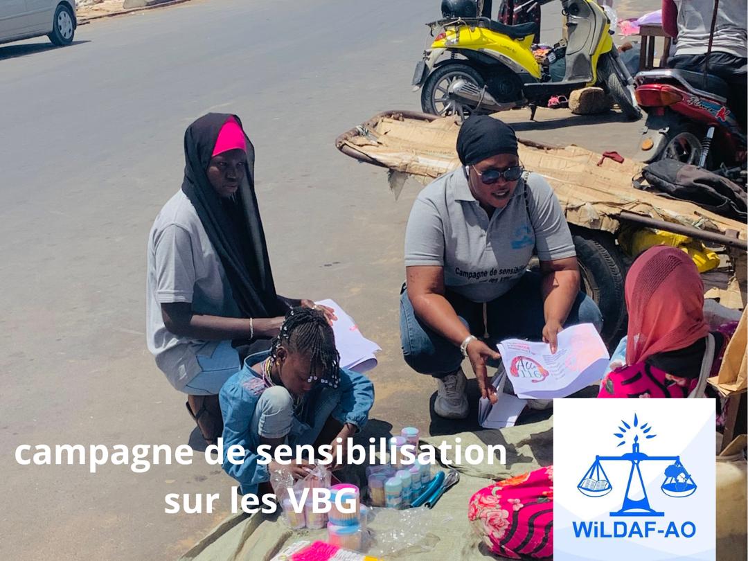 Les filles leaders du Senegal en campagne de sensibilisation au marché contre les violences faites aux femmes et aux filles <a href="/SahelActivistSn/">Sahel Activistes 🇸🇳⭐️</a> @oxfamwestafrica <a href="/AmoudathM/">Dr. Amoudath Mazu</a> <a href="/AMindaoudou/">Aïchatou Mindaoudou</a> <a href="/AfledM/">AFLED Mali</a> <a href="/Boussobel/">Mame Diarra Ndiaye Sobel</a>