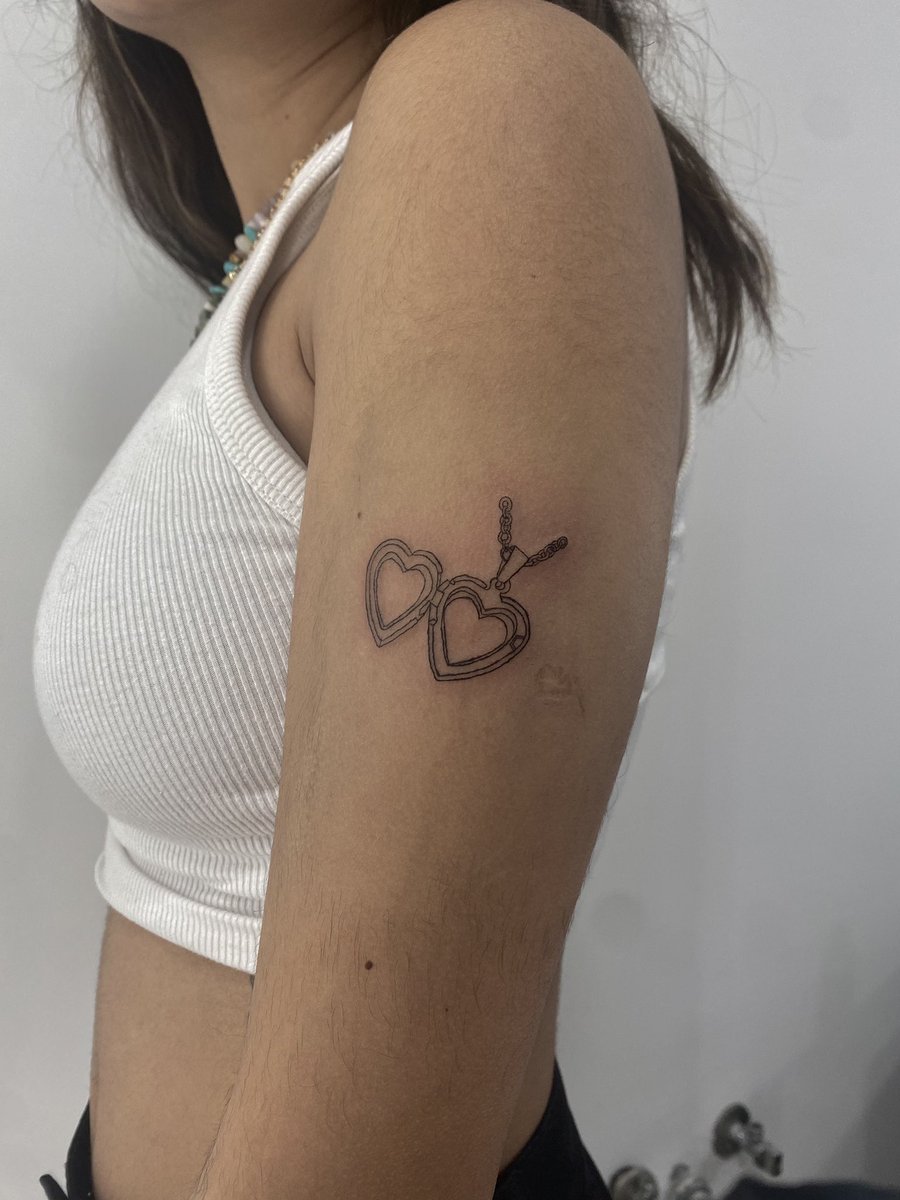 2f_ab's tweet photo. as tatuagens de hoje ✨🤍
ig imeduardaramos https://t.co/1e7qWOvpsv