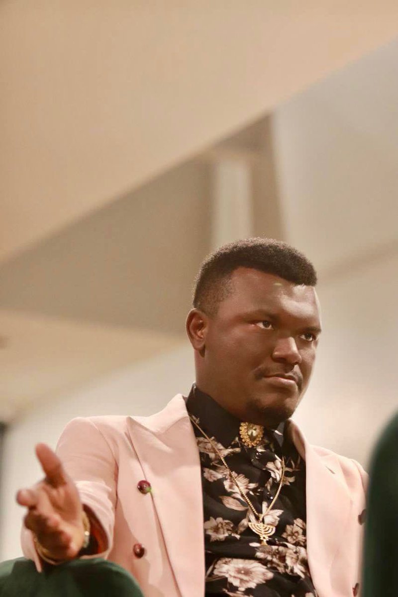 thepastorobed's tweet photo. David had what it took to kill Goliath; Saul wanted Goliath dead. However, David couldn’t go into Saul’s territory without his permission.
Pray for FAVOUR from those in 
AUTHORITY or with OPPORTUNITIES that will push you to your NEXT LEVEL of greatness!

Receive FAVOUR! Amen https://t.co/MFoZmqRel3