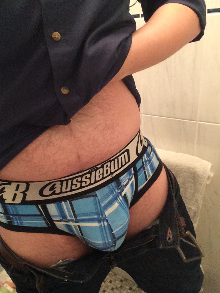 ukcub91's tweet photo. @hornyagain100 https://t.co/ln7maxaANU