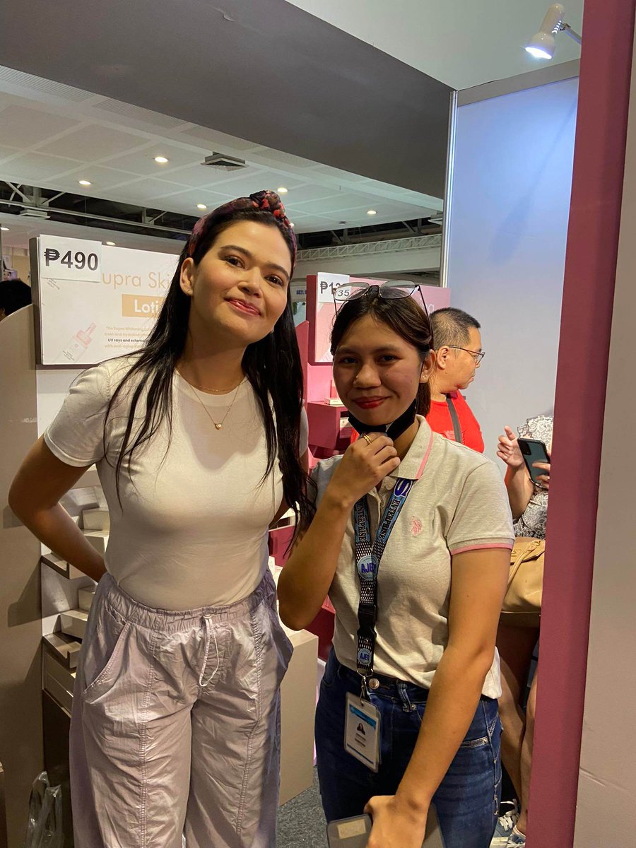 mylovevivoree's tweet photo. Not related to vv, just wanna share lols sana soon makita nadin kitaaa huhu @vivoree
#TPfair๐ซถ https://t.co/kR8gnKOvk8