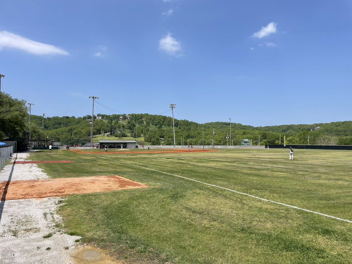 ChipFontanazza's tweet photo. Great weekend getting to spend time at the historic Sho-Me Baseball Camp in Reeds Spring, Missouri!

It was also an honor to witness the field dedication for Bill Virdon. A former Rookie of the Year and 2x Manager of the Year in the MLB. https://t.co/7fhx8x04ZL