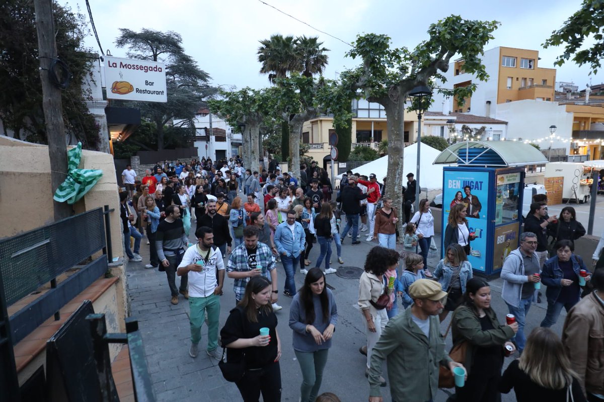 ajcabrils's tweet photo. La #FMSC2023 arriba a la seva fi amb una gran participació en totes les activitats organitzades. 🎉🙋‍♂️

🌐👉 https://t.co/m3B7YcSuJk

#Cabrils https://t.co/D4HFNrdYpI