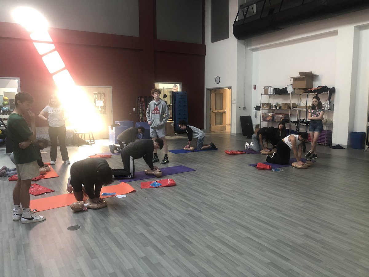 Favorite class of the year! Sophomores are learning how to use an AED and CPR! <a href="/SharonSchools/">Sharon Schools</a>