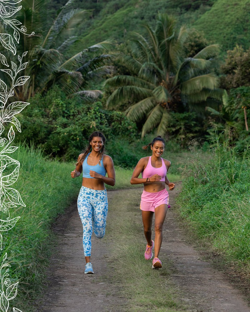 Wave Rider 26 Roxy; the perfect pair for a breezy run with your favourite running partner🏃‍♀️🌴

Tag your go-to running partner👀

#MizunoRunning #ReachBeyond #WaveRider26Roxy
