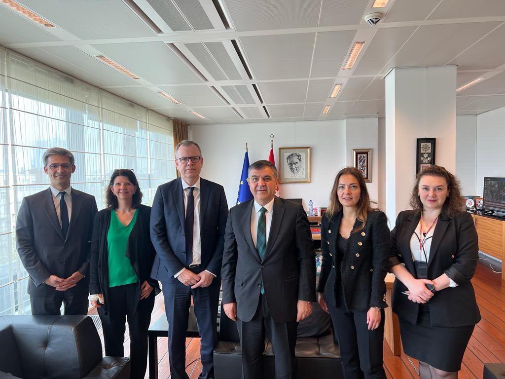 Hosted @BenJButters, CEO of @Eurochambres & accompanying delegation&discussed the importance of revitalizing 🇹🇷's 🇪🇺 accession process, tge update of 🇹🇷-🇪🇺Customs Union for 🇹🇷&🇪🇺business circles as well as role of @TEBD_Project in this regard. @TOBBiletisim @ticaret @Trade_EU