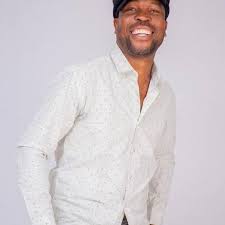 capitalkfm's tweet photo. Prepare yourself for a thrilling ride with Loston Storo are taking you home on the #CapitalkDrive.
#harareshotteststation #mondayvibes #keepit100point4fm #capitalkdrive https://t.co/POeVTcJKfy