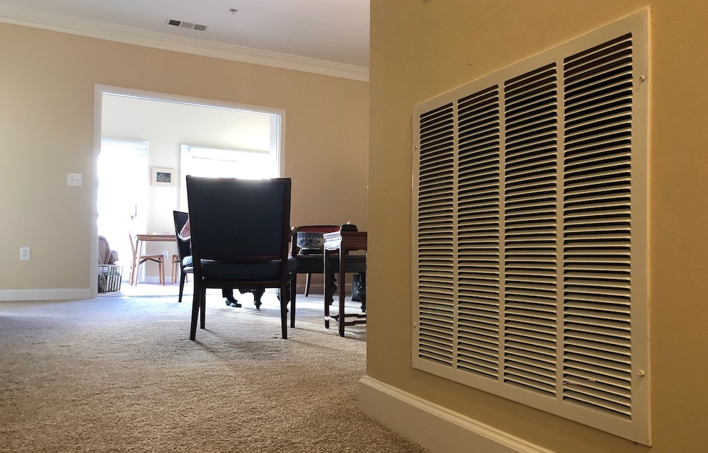 domesticdivaone's tweet photo. Domestic Divas House Cleaning on Google: https://t.co/82BOCnjDgY
How do your A/C return vents look? #domesticdivas #theedomesticdiva #housecleaning #sanantoniohousecleaning #leavethedusttous #airconditionermaintenance #cleanhouse #cleanhousecleanmind https://t.co/KTxUvW4Kfl