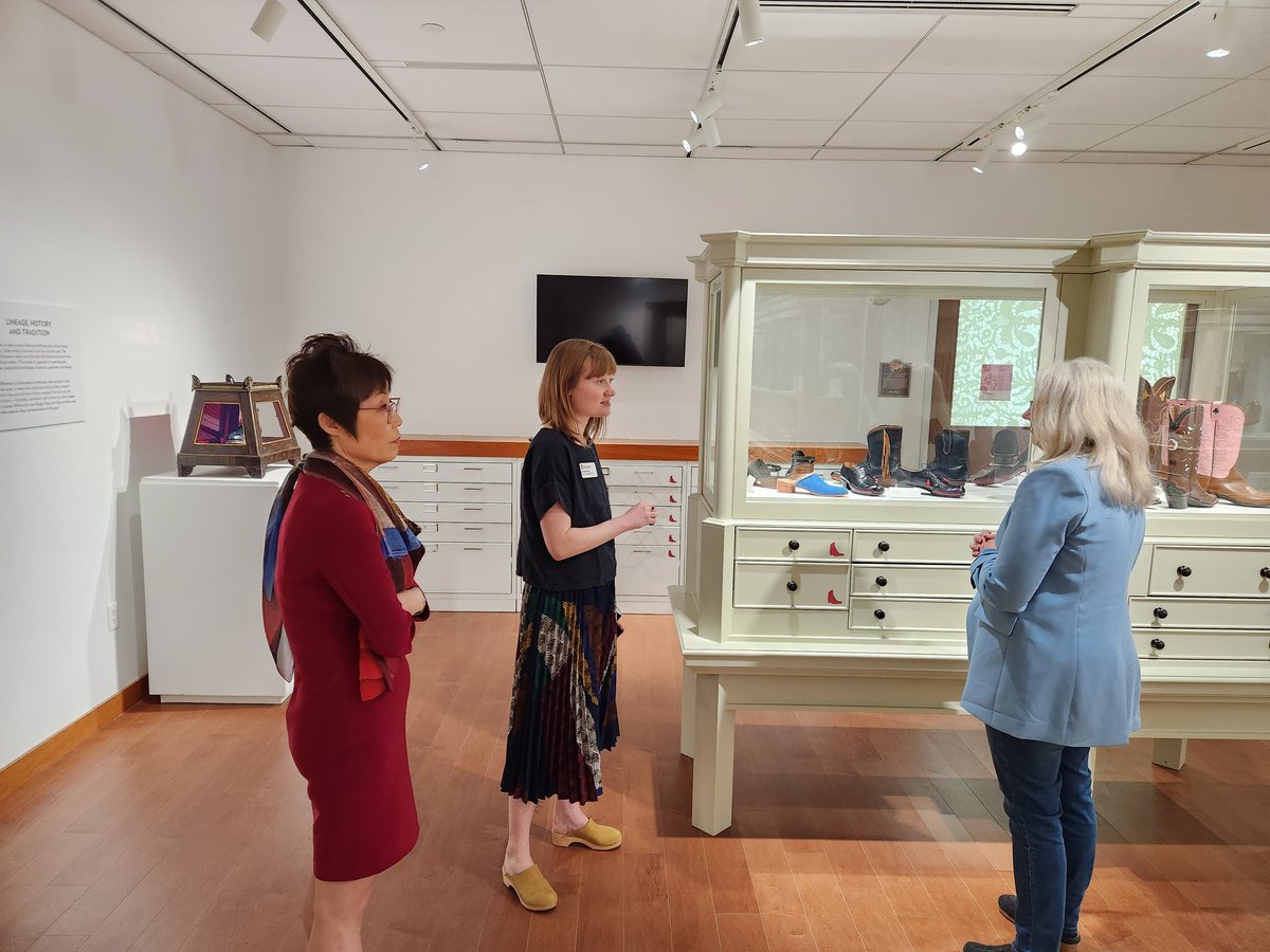 I enjoyed touring the SoHE Center for Design &amp; Material with my dean colleagues. Wonderful work  <a href="/uwdeanshim/">Soyeon Shim</a>! It is worth a visit!