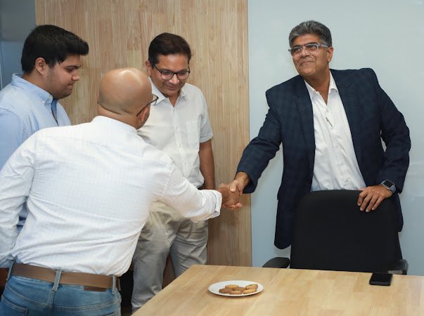 carandbike's tweet photo. We were joined by Veejay Nakra, President of the Automotive Division, Mahindra and Mahindra. #ElectrifyingtheRann https://t.co/py7ls0vXMM