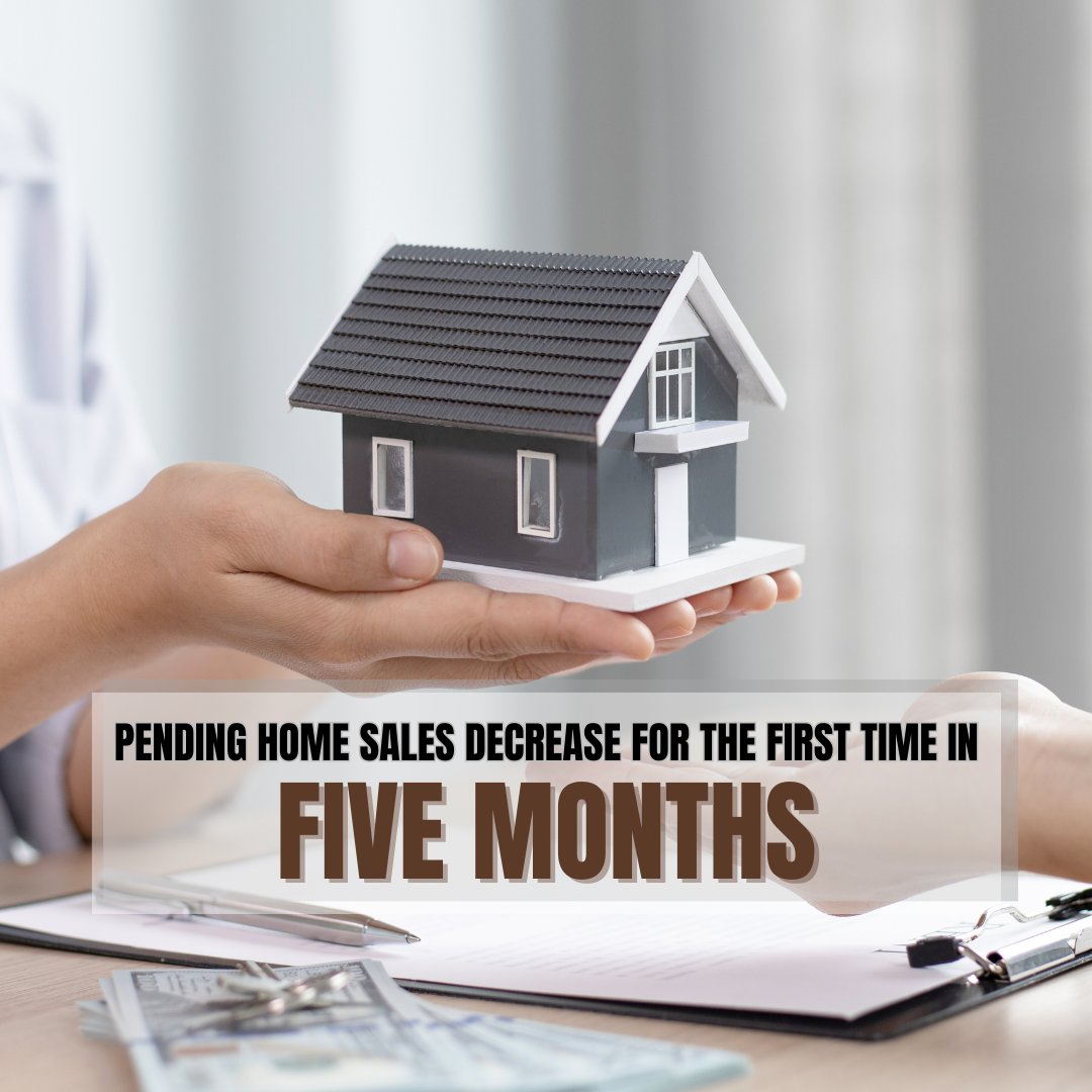 KrisSoltysRE's tweet photo. Great news! 🌟 Pending home sales are on the rise, reflecting increased buyer and seller activity. 🏡📈 Now's the perfect time to buy or sell a home. Need guidance in navigating the market? Contact me ! 📲💼 #RealEstate #MarketGrowth https://t.co/AJxFn2X9X1