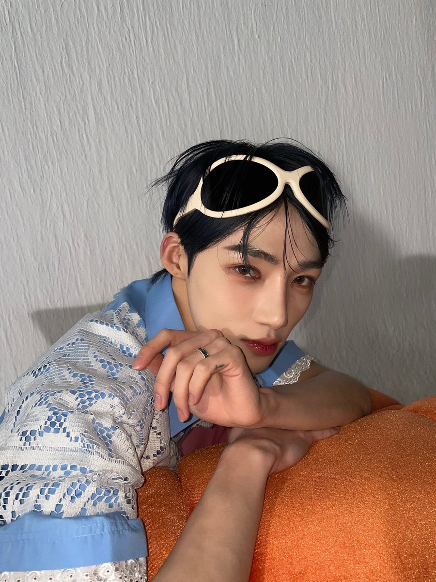 WE_THE_BOYZ's tweet photo. 💙💙💙💙
#NewShot https://t.co/z0vpb8jZD4