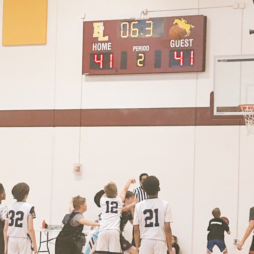 mnelitehoops1's tweet photo. What a fantastic weekend it was for our 10U and 12U boys! They both secured second place in the #MegVang Classic, making us all incredibly proud. It was an intense game, but both teams managed to make some impressive baskets, leading them to overtime. The future looks bright! https://t.co/d474S6NqTh