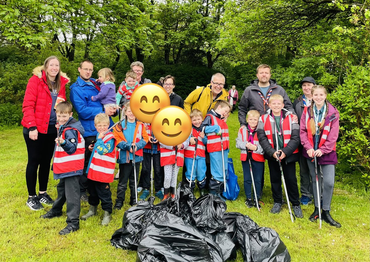 1stBispham's tweet photo. A huge thank you to our young people and families for taking part today! #TheBigHelpOut   we are lending a hand and making a change! @BlackpoolScouts @WestLancsScouts @EnvecoBlackpool https://t.co/p5FEbh4Zbg
