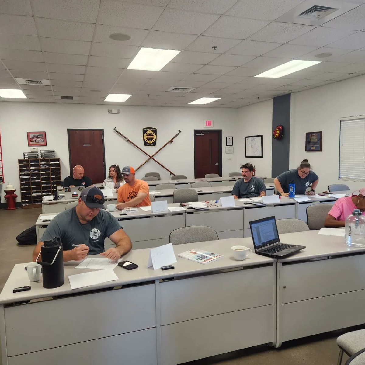chathamliteracy's tweet image. Last Thursday we started our first Digital Literacy class in Moncure. This is an 8 week class covering Digital Literacy. Meeting once a week in Moncure at Fire Station-8. If you're looking to improve your Literacy skills or volunteer contact Chatham Literacy @ 919-742-0578
