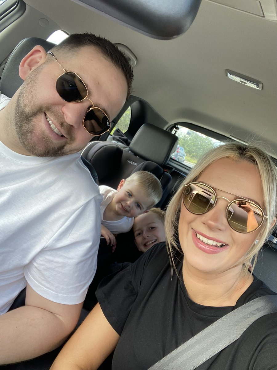Hannah__King89's tweet photo. Happy 30th Birthday Hubby! Hope you have the most amazing birthday. We love you so much 🤍 @LewisAJKing https://t.co/j8DEqKq008