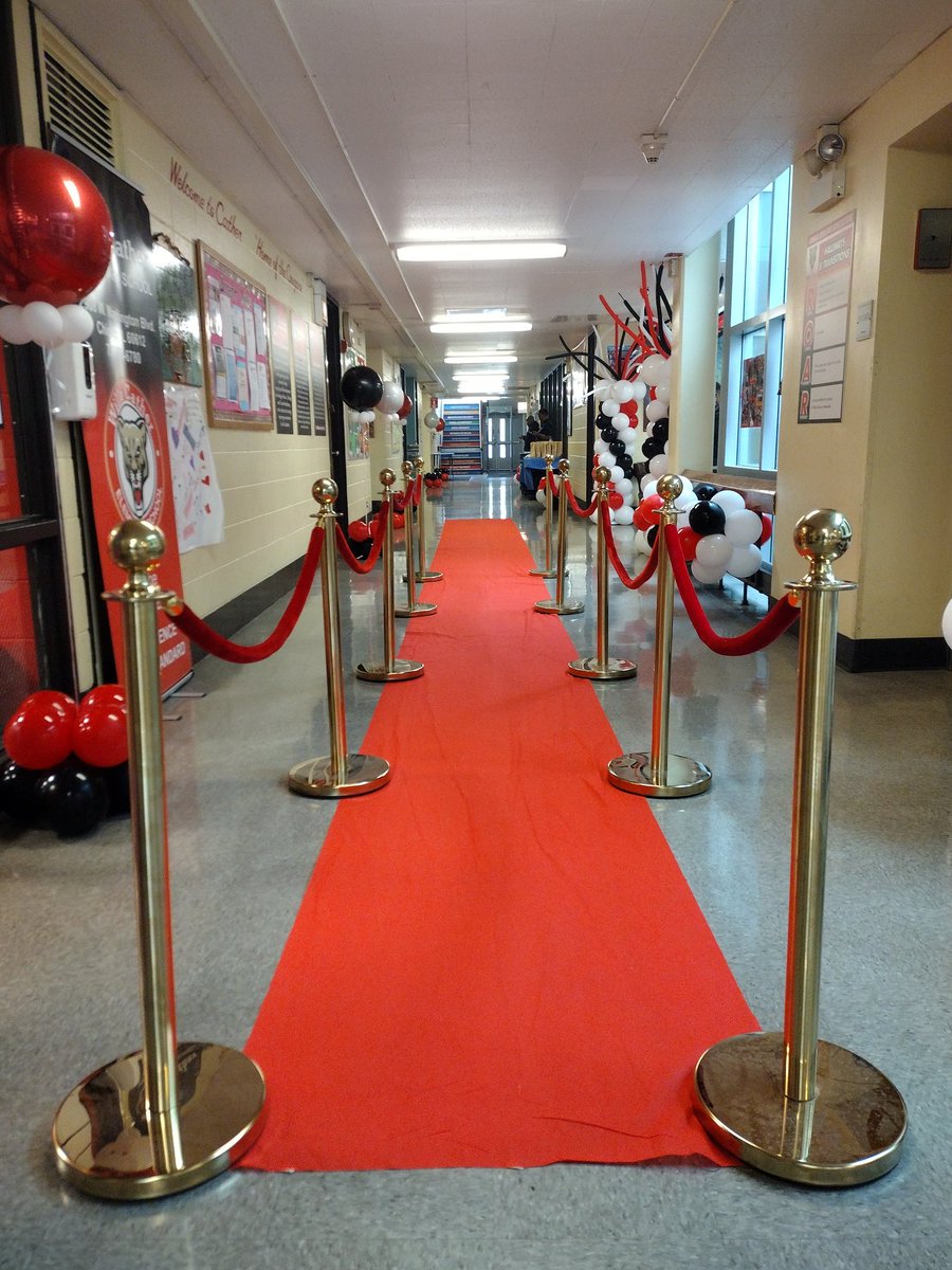 Teacher and Staff Appreciation Week red carpet style. We appreciate you!!

#catherelementary #westsidechicago #TeacherAppreciation #staffappreciation #redcarpet