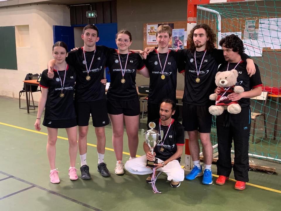 gomis_yannick's tweet photo. Une belle fin de saison pour l’#ESPBadminton avec 2 équipes qui remportent leur championnat respectif
Champions de #SeineMaritime 🏆🏆
Félicitations à tous 👏🏾👏🏾👏🏾👏🏾👏🏾 https://t.co/frF903PKvd
