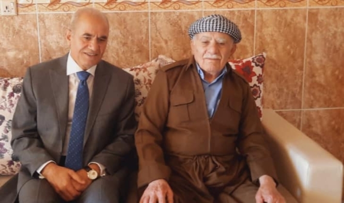 PeyamakurdKrd's tweet photo. Bavê Endamê Komîteya Navendî yê #PDKê Elî Ewnî wefat kir
👉 https://t.co/kBIUL35bkN
#Kurdistan #EliEwni #EwniNimetMihyedin #Wefat https://t.co/EhOuT2oHUp