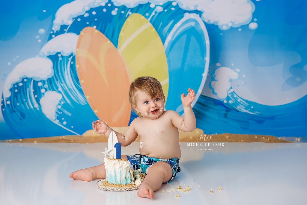 MBPhotographyLI's tweet photo. Happy Birthday Mr. Damian! We had so much fun celebrating your birthday in the studio! The Big One theme was super fun 🌊....................................................................#cakesmash #cakesmashphotography #longislandcakesmashphotograp… https://t.co/QyjtssxLQY https://t.co/NdeVng20mi