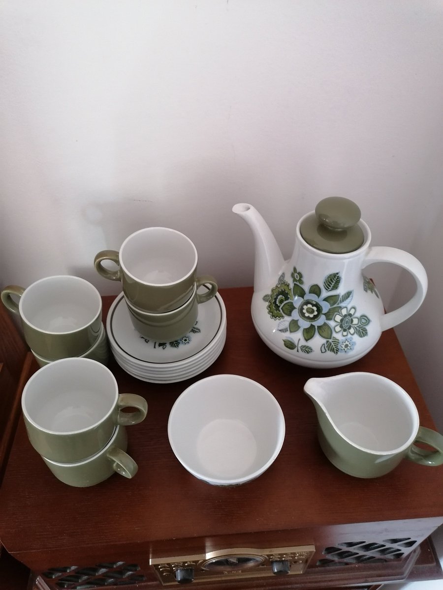 DealsGatewayfor's tweet photo. SALE NOW ON 
COME LOOK THIS MONTH ONLY.
15 per cent off all items https://t.co/9EZtRQf3YQ