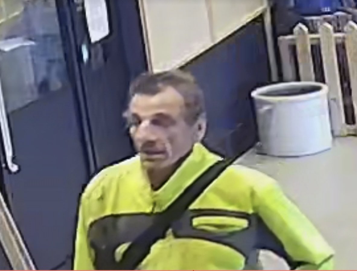 I can’t stand thief’s but ugly ones make my blood boil #scum #thief