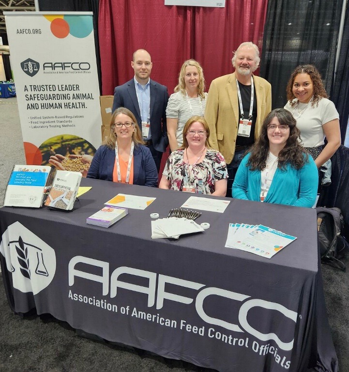 IndianaChemFeed's tweet photo. Great time in Kansas City, Missouri representing AAFCO at the Petfood Forum! Check out AAFCO’s website for information on animal feed and pet food https://t.co/7rRjgAgmQU https://t.co/kpc1HmNzcs