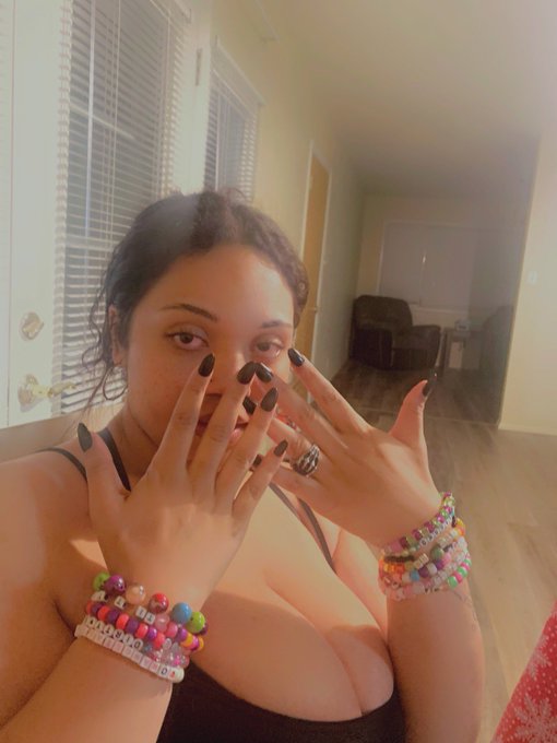 high times<3 https://t.co/kmcOyaElT8<a href="/tag/nsfwtwt"class="tags"><span>#nsfwtwt</span></a><a href="/tag/chubbybrat"class="tags"><span>#chubbybrat</span></a>