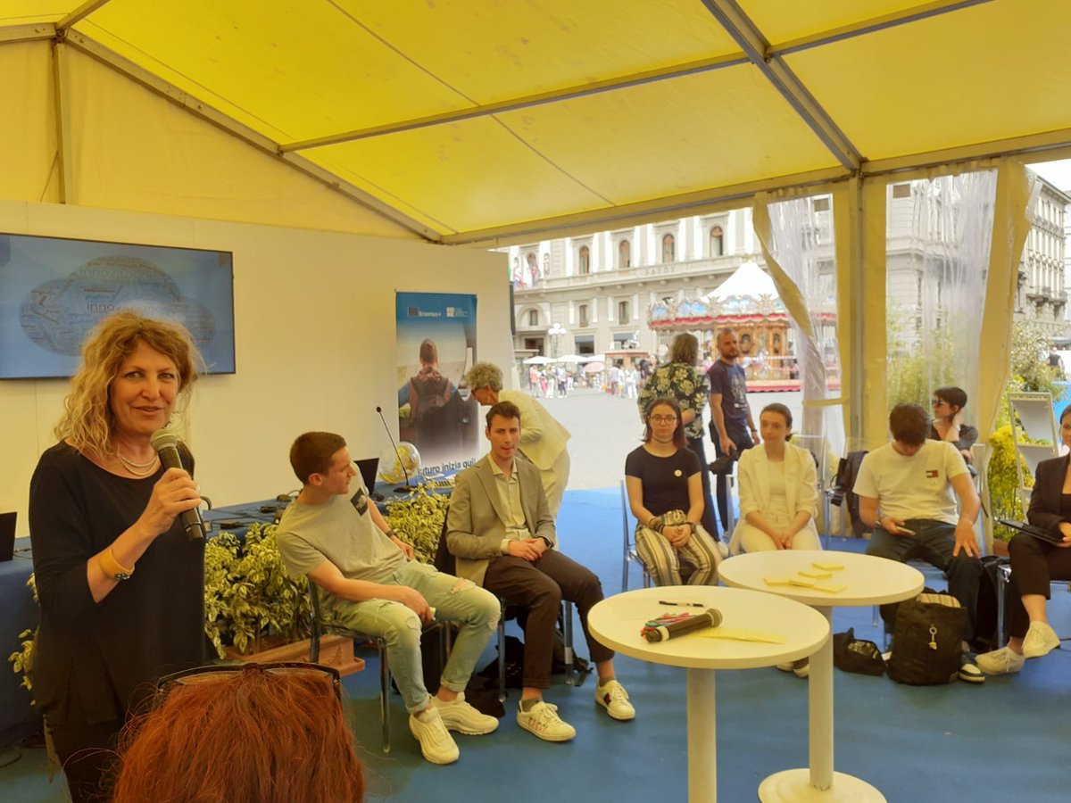 Officina tweet media