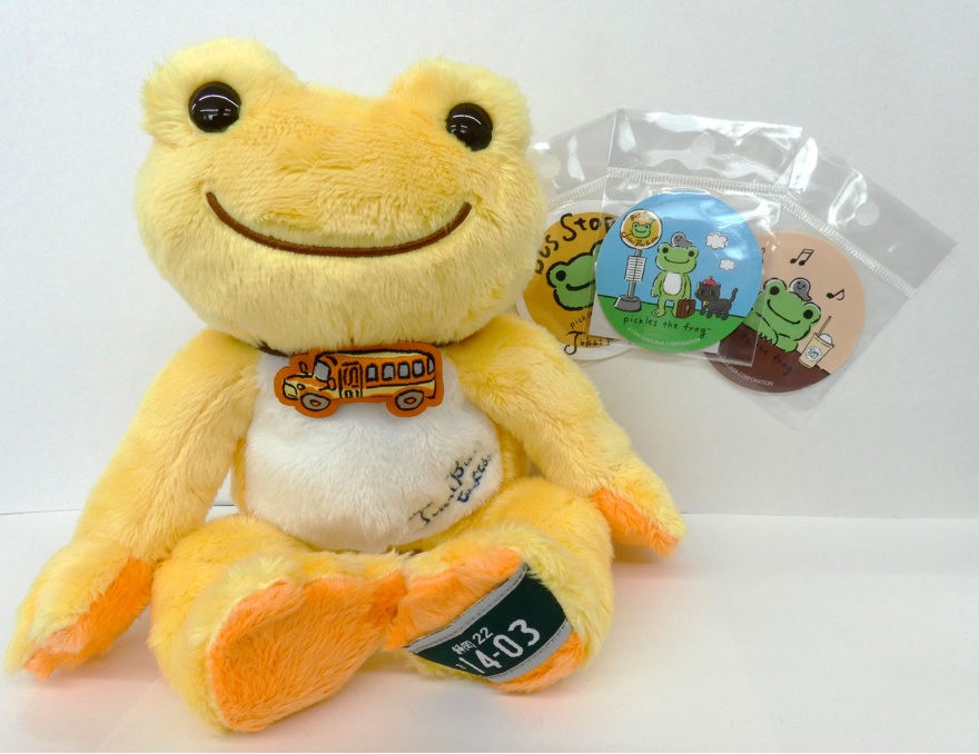 pickles_TB's tweet photo. ●東海バスオリジナルビーンドール●
東海バス公式オンラインショップでの販売が決定しました🎉
オリジナルステッカーも販売します🐸

【5月15日（月）9：00～販売開始】
東海バス公式オンラインショップ▶https://t.co/W0QSwSiaIW
※売り切れ次第終了 https://t.co/2g0vgl5FLf