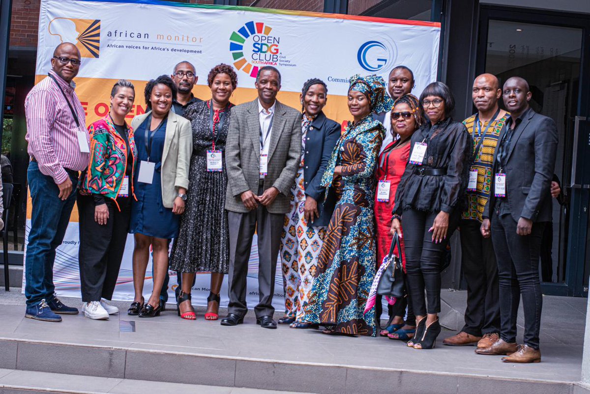 AfricanMonitor's tweet image. Symposium goers pose in front of the banner wall

@official_africaunite @bigsisafrica

#sdgs #sustainabledevelopmentgoal #Group #Symposium #SDGSymposium23 #bannerwall  #people #group #knowledge #learning #Goals #Africa #Goals