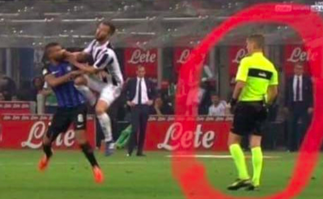 IlMonociglio's tweet image. Eppure a me sembrava tutto regolare.
#Rocchi #Orsato #Valeri