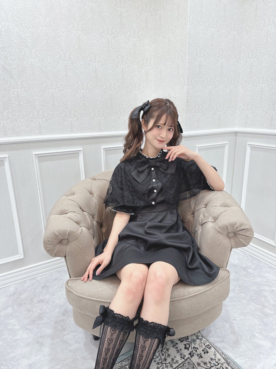しまむらで買える可愛すぎるケープワンピース作りました🎀 白と黒の2色