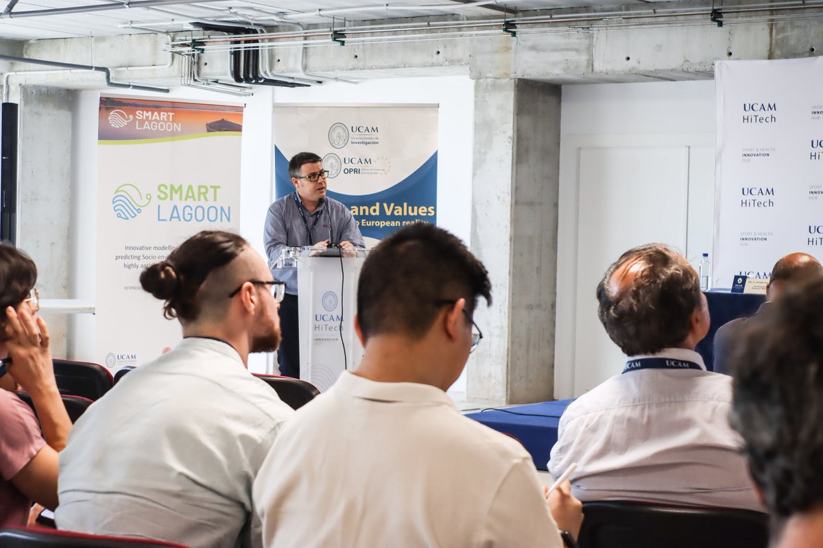 UCAM_OPRI's tweet photo. 🌊🇪🇺@SMARTLAGOON, @HorizonEUinicia centrado en crear un gemelo digital del Mar Menor, presenta su jornada anual. En ella se realizaran diversos seminarios científicos para mostrar los avances del proyecto y posibles sinergias con otras investigaciones y @regiondemurcia https://t.co/RUeUCxKgE5