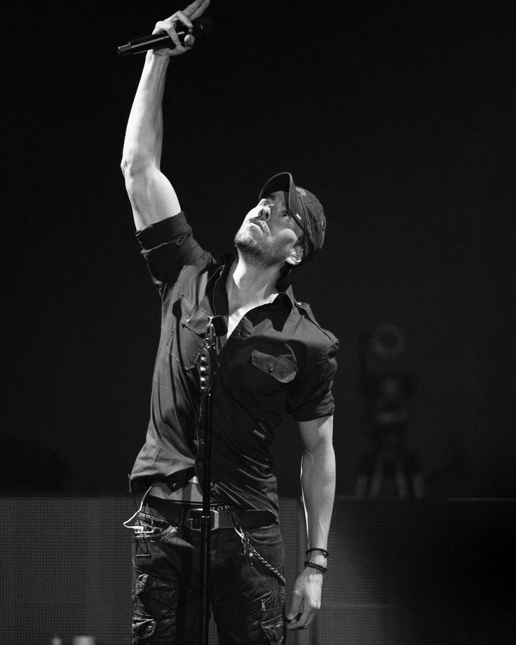 Happy Birthday to my one and only hero. Love you forever and ever ❤️.
#HappyBirthdayEnriqueIglesias