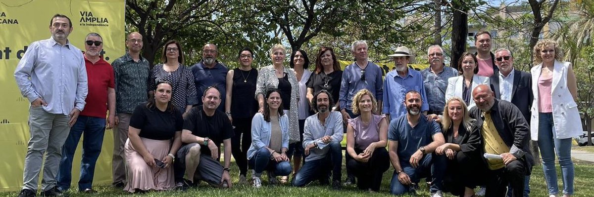 JosepRufa's tweet photo. A #Salou acompanyem, com no podia ser al nou cap de llista i un equip renovat que aposta per un canvi real per la capital de la #CostaDaurada
Amb vosaltres tot és possible.
#salou #sebas2023 #sebasalcalde #municipisrepublicans #útils #útilspertransformar #valorsrepublicans https://t.co/S76hiYyghQ