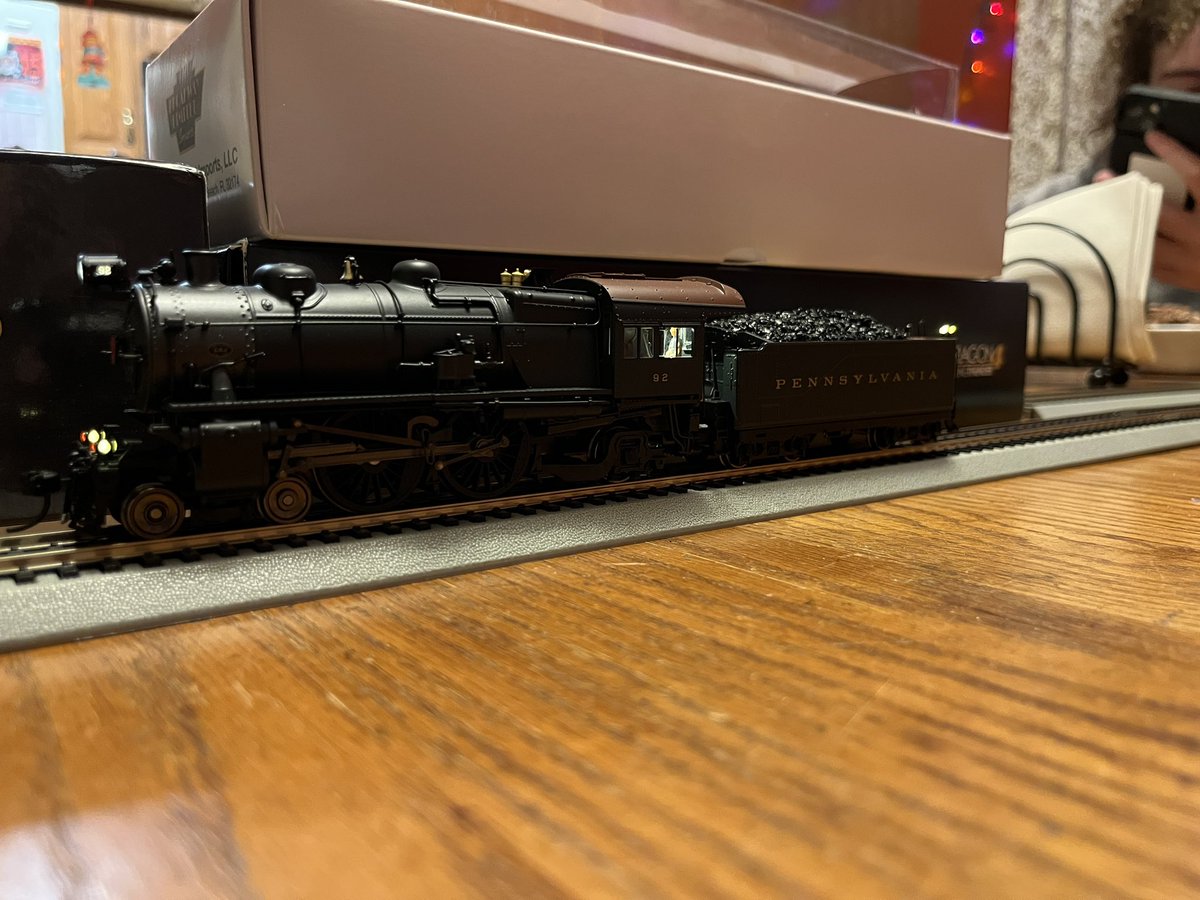 jcobg55's tweet photo. Broadway Limited Imports models my beloved https://t.co/v3QivamFcm