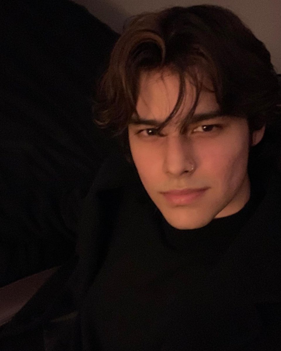 hungindorm's tweet photo. ⠀⠀⠀⠀𝐋𝐈𝐀𝐌 𝐒𝐌𝐈𝐓𝐇 . 
⠀𝑨 𝑯𝑰𝑮𝑯𝑺𝑪𝑯𝑶𝑶𝑳 𝑺𝑻𝑼𝑫.

•  lewd / taboo themes ahead .
•  would love to plot &amp; write .
•  retweets are appreciated .
                  ⟳ + ♡ https://t.co/gtZE8poyiJ