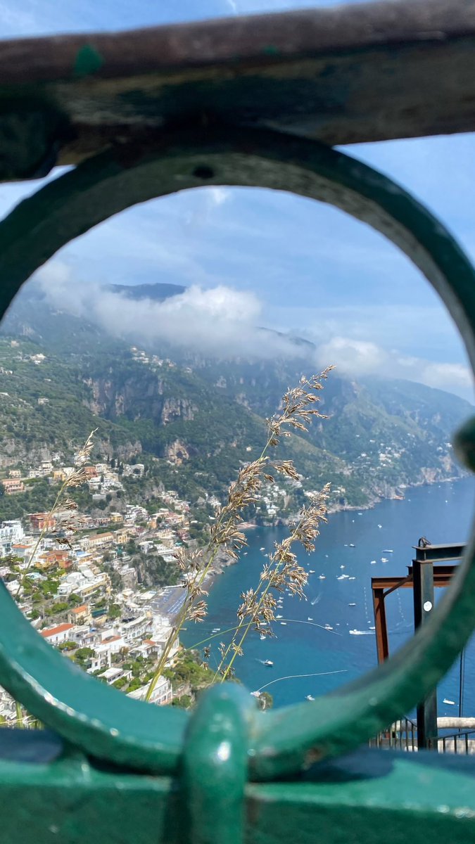 Powder_Sparkle's tweet photo. A well needed mental break in one of the most stunning places…Italy/Positano/Sorrento…you have my ❤️ https://t.co/M5BscLX50h