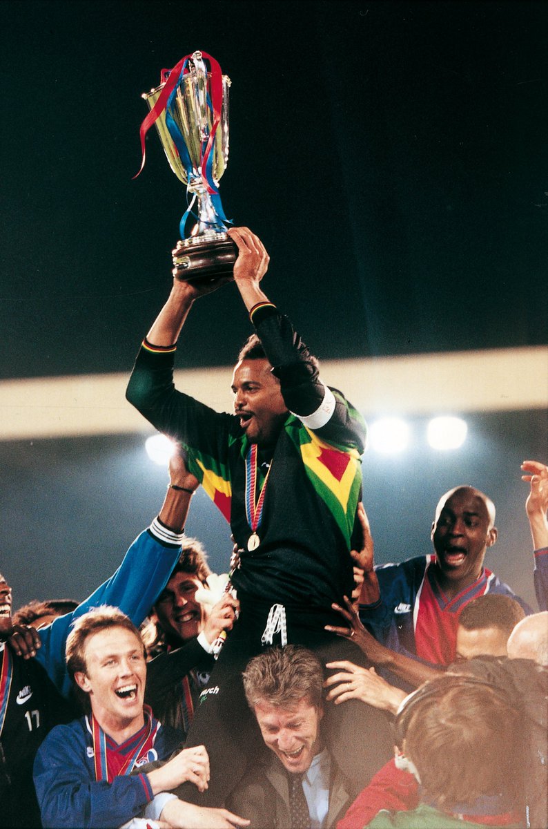 MookieBarbu's tweet photo. Cette photo ! 😍❤️💙 https://t.co/TrRrzwxdlF