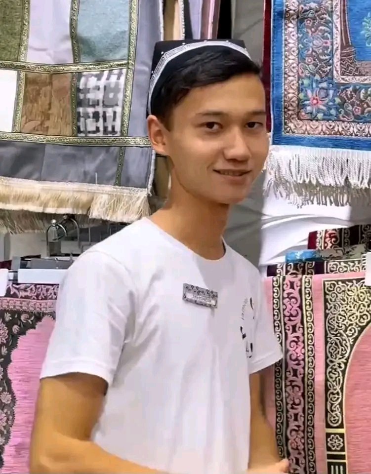 Равшан Салимов on Twitter: "Диний қўмита нашидни ёмон жойи йўқ деб ...