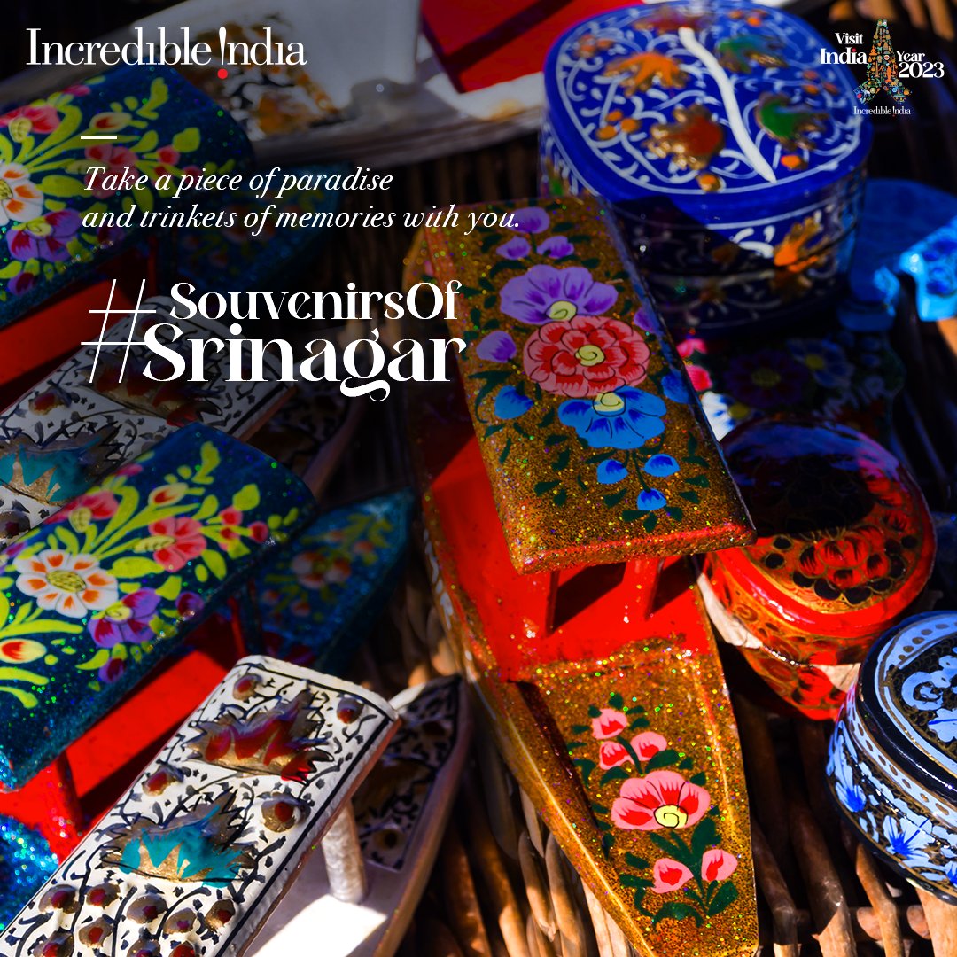 #Srinagar's charm is irresistible! Artisanal carpets, sweet-smelling saffron, soft cashmere shawls & an array of dried fruits- each trinket whispers a tribute to the region. Embrace the pleasure of discovering delightful #Souvenirs & cherish memories of a grand, authentic city!